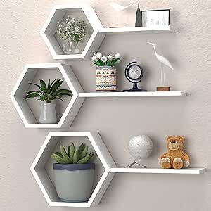 Honeycomb Shelves Decor, Wall Shelves Bedroom, Honeycomb Shelves, Modern Wall Shelf, Wall Shelf Decor, Wall Shelves Design, Wall Hanging Crafts, Inspire Me Home Decor, Estantes Flotantes