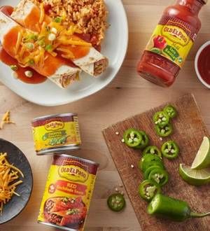 Old El Paso - Mexican Food, Recipe Ideas & Inspiration - Old El Paso Mexican Toppings, Mexican Sauces, Queso Sauce, Taco Bowl Recipe, Traditional Mexican Dishes, Mexican Sauce, Red Enchiladas, Chicken Taquitos, Taco Sauce