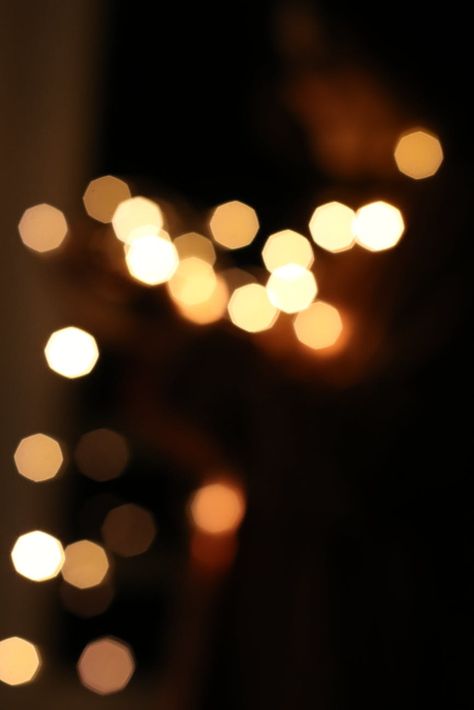 Out of Focus Photo of Lights in Bokeh Photography · Free Stock Photo Solar Energy Diy, Bokeh Photography, Asian Homes, Asian Home Decor, Blur Background, Bokeh Lights, Work From Home Business, Out Of Focus, Decor Pillows