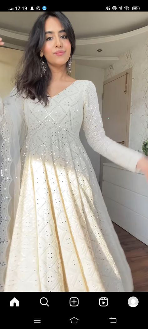 Off White Kurti Designs Party Wear, White Anarkali Dress Simple, Reception Dress Ideas Indian, White Dress Outfit Indian, Off White Anarkali Suits, White Anarkali Suits Classy, Off White Kurti Designs, White Ethnic Dress, White Ethnic Wear