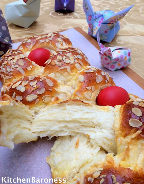 Tsoureki Greek Easter Bread – kitchenbaroness Easter Food Ideas Dinner, Tsoureki Recipe, Greek Easter Recipes, Food Ideas Dinner, Greek Easter Bread, Greek Bread, Easter Bread Recipe, Mastic Gum, Puff Pastries