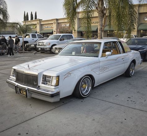 Buick Regal Lowrider, Regal Lowrider, Low Riders Cars, Dream Whip, Shots Photography, Low Riders, Jeep Wrangler Yj, Lowrider Cars, Buick Riviera