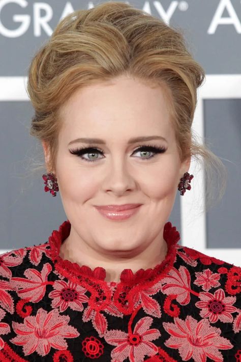 Adele Before and After - The Glow Memo Adele Before And After, Adele Before, Adele Hair, The Glow, Adele, Medium Hair Styles, Over The Years, Red Carpet, Carpet