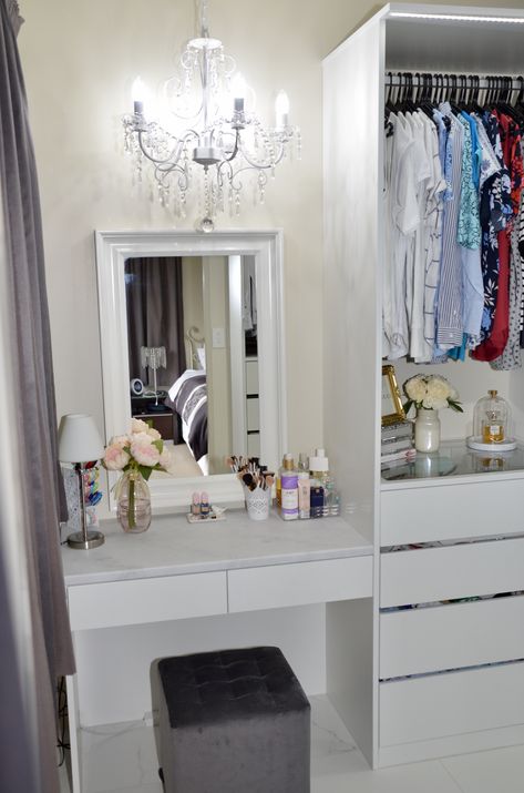 Makeup Station In Walk In Closet, Walk In Closet With Vanity Small, Vanity Mirror In Closet, Makeup Desk In Closet Walk In, Vanity With Closet Ideas, Wardrobe Room With Vanity, Small Closet With Vanity Built In, Closet With Vanity Built In Corner, Built In Closet Vanity Ideas