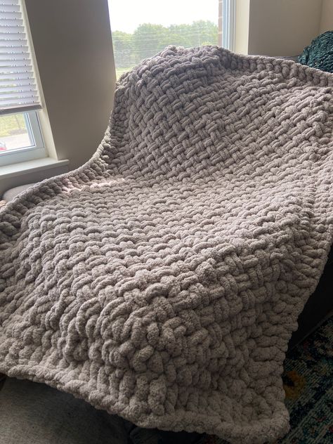 Seed Stitch Blanket, Crochet Lap Blanket, Chunky Knit Blanket Pattern, Chunky Blankets, Throw Crochet, Chunky Knit Throw Blanket, Fall Blanket, Chunky Crochet Blanket, Knit Blankets