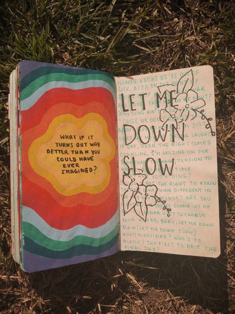 Hippie Journal Ideas, Sketchbook Art Journal Aesthetic, Diary Art Drawing Journal Ideas, Art Journal Pages Ideas Creativity, Art Journal Aesthetic, Journal Art Ideas, Easy Art Journal Ideas, Love Journal Ideas, Sketch Book Idea