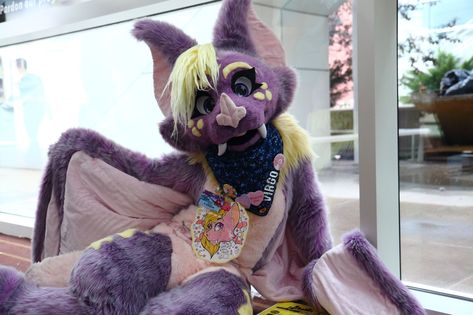 We have bats for today's #FursuitFriday!  Source: https://www.flickr.com/photos/leodevulpes/48301594871/in/album-72157709687999291/ Fursuit Commissions, Bat Fursuit, Bat Fursona, Sona Inspiration, Fursuit Inspiration, Fursuit Making, Fursona Ideas, Lop Bunny, Fur Suits