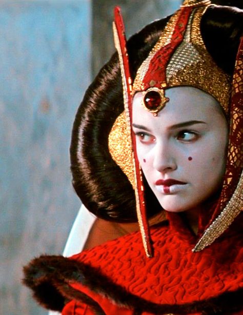 Introducing Queen Amidala Star Wars Padme Amidala, Amidala Star Wars, Star Wars Padme, Queen Amidala, Anakin And Padme, Phantom Menace, Photo Star, Star Wars Fashion, Padme Amidala