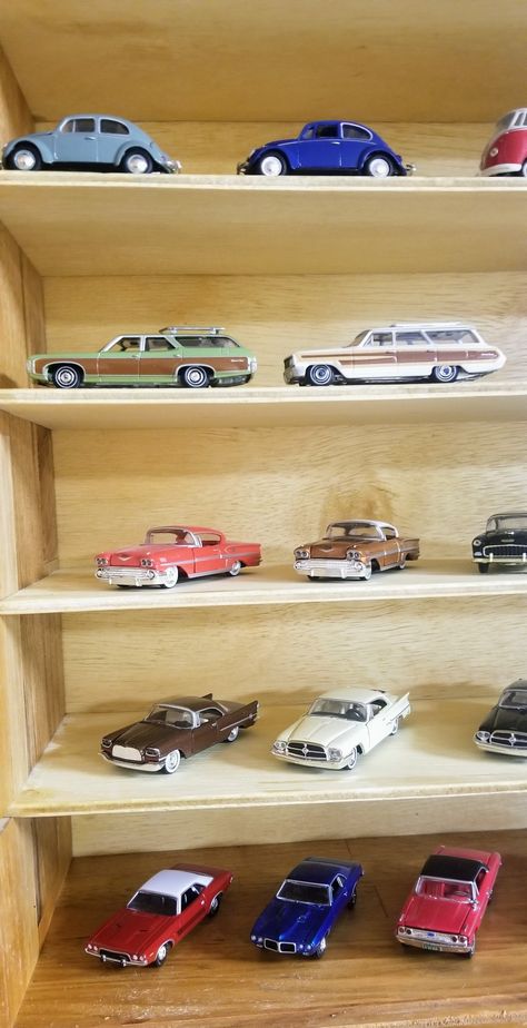 Matchbox Car Display Ideas, Shelf For Car Collection Medium, Toy Car Collection Display, Mini Car Collection Display, Diecast Cars Display Shelves, Vintage Toy Car Display, Toy Car Display, Hot Wheels Wall, Hot Wheels Display