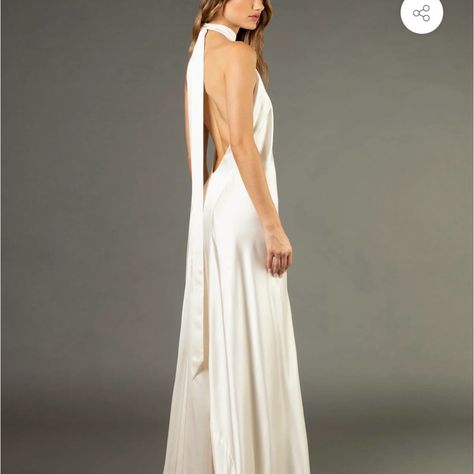 Gorgeous Halter Neck, Very Low Back Wedding Gown. Made Of Light And Drapey Silk. Never Worn! Mary Core, Jazzy Wedding, Halter Wedding Dresses, Halter Top Wedding Dress, Halter Neck Wedding Dress, High Neck Low Back Wedding Dress, Sprinkle Sprinkle, Wedding Dress Low Back, Second Dress