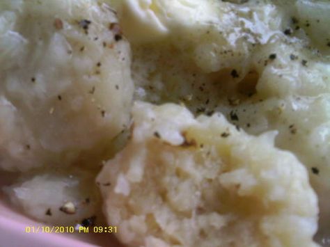 Klub Potato Klub Recipe, Kumla Recipe, Rommegrot Recipe, Norwegian Recipes, Around The World Food, Norwegian Food, Creamed Potatoes, Scandinavian Food, Danish Food