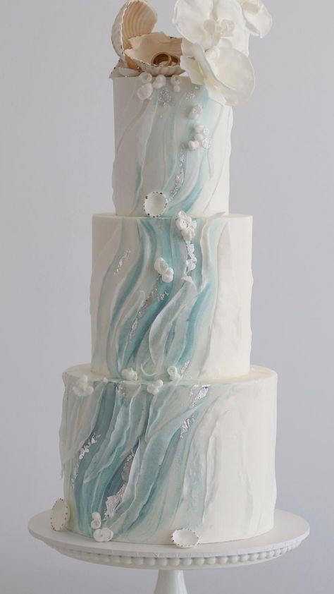 Wedding Water Theme, Elegant Beach Wedding Cake, Wedding Cake Sea Theme, Wave Wedding Cake, Seaglass Wedding Cake, Ocean Themed Wedding Dress, Wedding Ocean Theme, Wedding Cake Ocean Theme, Water Themed Cake