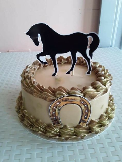 Cowboy Cake For Men, Charro Cakes, Western Cake Ideas, Vaquero Cake, Horse Cake Ideas, Cowboy Theme Cake, Horse Themed Cake, Cake Horse, Western Birthday Cakes