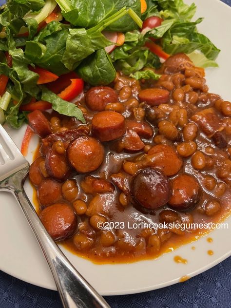 Beans and Franks Wieners And Beans, Beans And Hot Dogs Recipes, Beans And Franks Recipes, Baked Beans And Hot Dogs, Beans And Franks, Franks Recipes, Hot Dogs Recipes, Boston Baked Beans, Pork N Beans