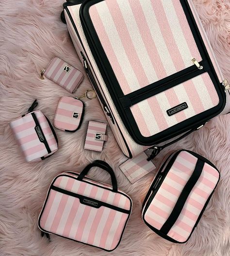 Vs Pink Travel Bag, Victoria Secret Suitcase Luggage Sets, Vs Bags Victoria Secrets, Victoria Secret Travel Bag, Victoria’s Secret Bag, Victoria Secret Accessories, Victoria Secret Suitcase, Vs Suitcase, Victoria Secret Luggage