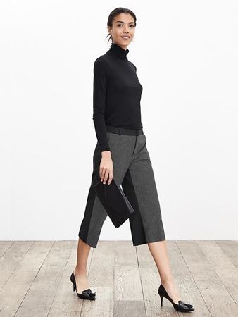 How to Wear Gaucho Pants | Creative Fashion Styling Gaucho Pants, Black Gaucho Pants Outfit, Gauchos Pants Outfit, Gaucho Pants Outfit, Goucho Pants, Winter Pants Outfit, Gaucho Pants, Blogger Street Style, Only Jeans