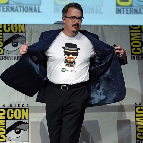 Vince Gilligan, creator of Breaking Bad, sporting one of Lexhed's designs this past weekend at Comic-Con! You can purchase one of these Heisenberg t-shirts on Lexhead.com. They are currently on sale for $15. Vince Gilligan, Gray Matters, Bad Habit, Bad Habits, Breaking Bad, Pink Grey, On Sale, Comics, T Shirts