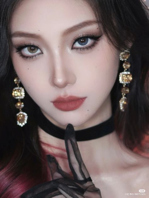 Tomboy Makeup, Xmas Makeup, Makeup Douyin, Makeup Korea, Asian Makeup Looks, Vampire Makeup, Makeup Order, Red Makeup, Fancy Makeup