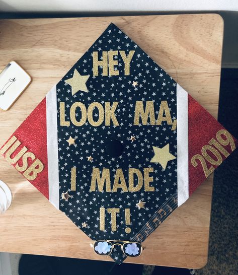 Hey Look Ma I Made It Grad Cap, Disco Graduation Cap, Graduation Things, Caps Ideas, College Grad Party, Women Rule, Grad Ideas, Drum Major, Grad Caps