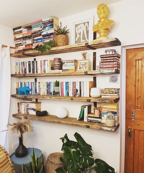 Scaffold shelves with DIY brackets Scaffold Shelves, Diy Brackets, Boho Bookshelf, Scaffold Boards, Living Room Sofa Set, Lounge Ideas, Scaffolding, Room Sofa, Corner Bookcase