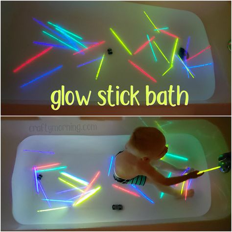 Glow Stick Bath (Kids Activity) Bath Sensory Play, Bathtub Sensory Play, Bath Fun For Toddlers, Bath Play Ideas, Glow Stick Bath, Glow Stick Activities For Kids, Kids Bath Time Ideas, Sensory Bath Ideas, Themed Baths For Kids