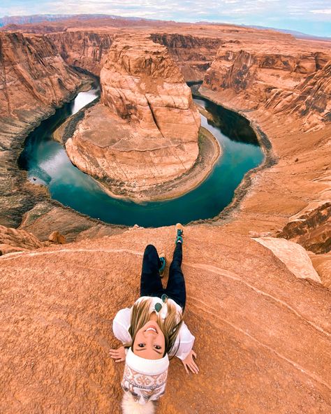 Antelope Canyon Instagram, Arizona November Outfits, Horseshoe Bend Picture Ideas, Antelope Canyon Outfit, Antelope Canyon Photoshoot, Grand Canyon Picture Ideas, Arizona Pics, Grand Cayon, Vegas Pics