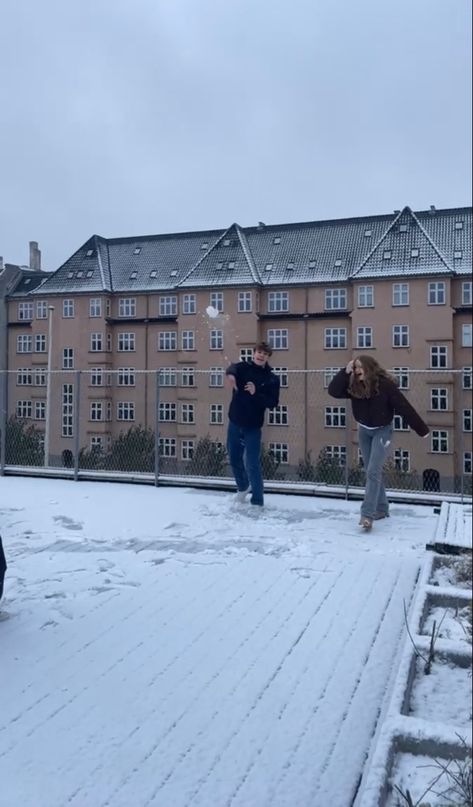 #snow #friends #winter #snowfight #aesthetic Snowfight Aesthetic, Snow Friends, Friends Winter, Louvre, Building, Travel