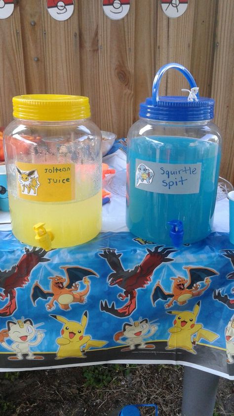 Pokemon Birthday Party For Adults, Pokemon Party Ideas Diy, Squirtle Party Ideas, Pokemon Birthday Theme Ideas, Pokemon Birthday Decorations Diy, Pokemon Theme Birthday, Pokemon 2nd Birthday Party, Pokémon Party Desserts, Pokemon Party Snacks