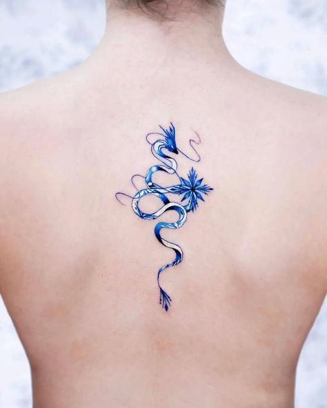 Back Tattoo Female, Dragon Back Tattoo, Tato Phoenix, Blue Ink Tattoos, Dragon Tattoo Back, Tato Naga, Girl Back Tattoos, Tattoo Female, Dragon Tattoo For Women