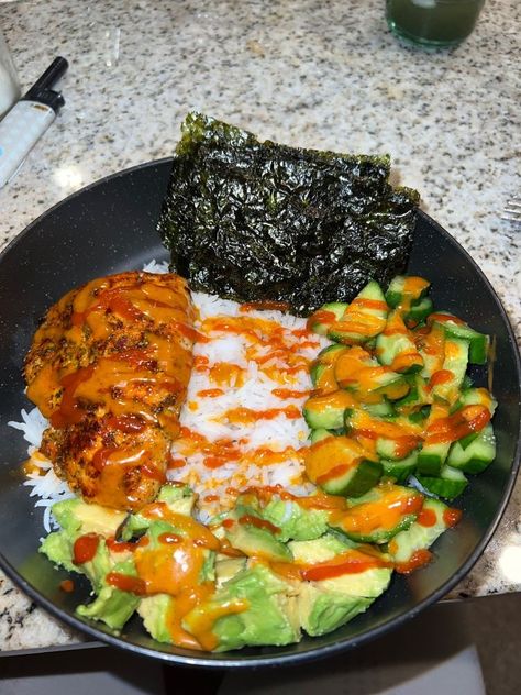 Chipotle Honey Vinaigrette, Deconstructed Sushi Bowl, Seaweed Wraps, Deconstructed Sushi, Honey Vinaigrette, Homemade Chipotle, Salmon Rice, Mini Cucumbers, Healthy Dinner Ideas