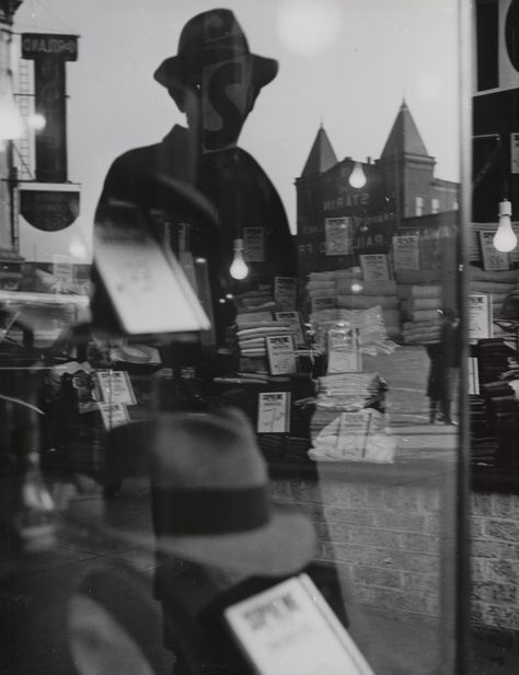 Lee Friedlander, Double Exposition, Social Realism, Window Reflection, Diane Arbus, New York School, Getty Museum, Photography Lessons, Lower East Side