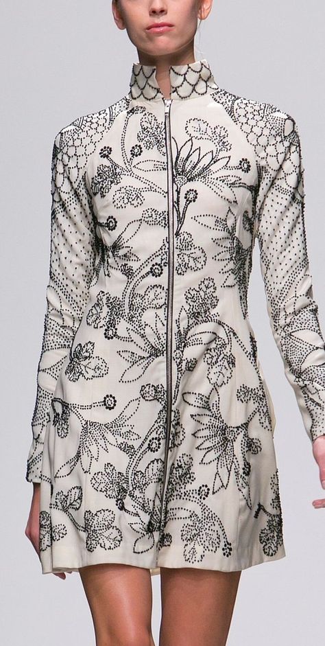 Rahul Mishra Saree, Rahul Mishra, Rahul Mishra Couture 2023, Rahul Mishra Spring 2023 Couture, Rahul Mishra 2024, Rahul Mishra Embroidery Details 2023, Rahul Mishra Embroidery Details, Blouse Pattern, Collar Designs