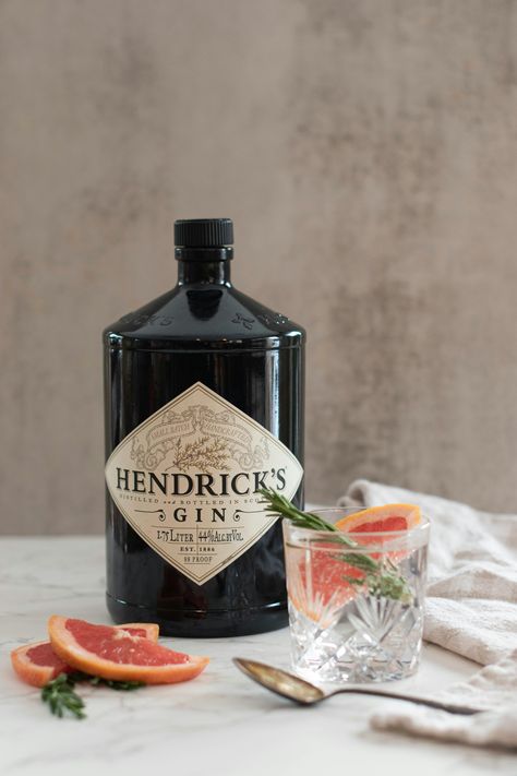 Experience the unique taste of Hendrick's Gin, 70cl. Crafted with a distinctive blend of rose petal and cucumber essence, this gin offers a smooth and balanced flavor profile. Perfect for refreshing cocktails. Buy now on Amazon! Hendrick's Gin, Hendricks Gin, Refreshing Cocktails, Flavor Profiles, Christmas Is Coming, Small Batches, Rose Petals, Flask, Cucumber