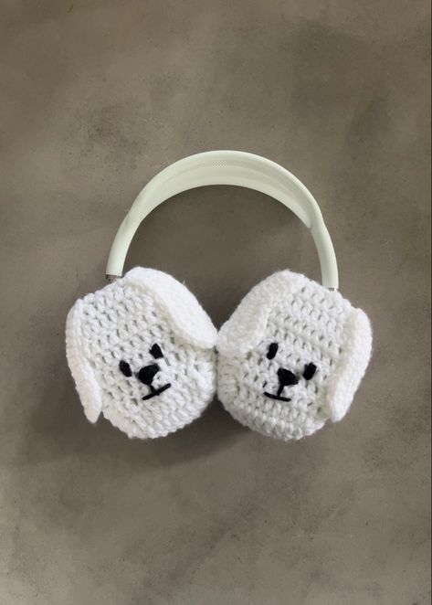 Headphone Crochet, Object Aesthetic, Headphone Decoration, Clay Idea, Crochet Fairy, Emily The Strange, Diy Case, Airpods Max, Crochet Set