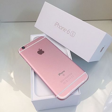 iPhone 6s rose gold Iphone 6s Rose Gold, Rose Gold Iphone, Apple Technology, Iphone 6s Plus, Iphone 6s Case, Iphone Accessories, Apple Iphone 6s, Apple Accessories, I Phone