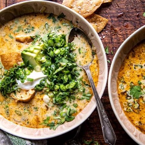 Creamy Green Chili Tortilla Soup - Half Baked Harvest Green Chili Chicken Soup, Colorado Recipes, Green Chili Soup, Green Chili Stew, Sweet Potato Lentil Soup, Creamy Chicken Tortilla Soup, Green Chili Chicken, Chili Chicken, Chili Soup