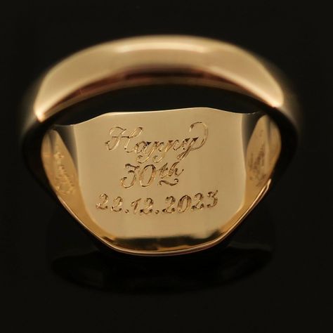 Sometimes it's not always possible to fit everything on the face of a signet ring.....but never forget we can engrave inside too!! This is also a great space for those special dates & secret messages!! Also....(sorry!!)....🎅🏼🎄🎁 Christmas is looming large on our booking sheet!! If you're thinking of organising a Xmas gift or you want your ring in time for the holidays please get in touch now to start your journey, it takes time, as all good things do! 📧: enquiries@londonengraver.com Bespoke Fashion, Signet Rings, Good Things Take Time, Secret Messages, Christmas Is Coming, Pinky Ring, Family Heirloom, Engraved Rings, Christmas Is