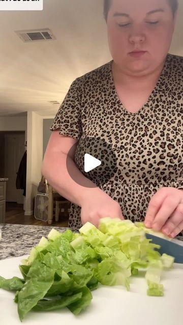 Ashlen Jackson Day on Instagram: "I’m totally convinced the trick to creating ✨ restaurant quality salads ✨ is this:
Salad Spinners, Paper Towels & Airtight METAL Bowls! 🥗 

The Salad Spinner allows you to thoroughly wash your lettuce & remove excess water that can cause lettuce to wilt and break down faster. ✅ 

Paper towels absorb any additional moisture that may occur throughout the week. ✅ 

Metal creates an extra cold environment for the lettuce to live in your fridge, preventing you from throwing away yet another bag of unused, soggy lettuce. ✅ 

Yay for less food waste & saving money! 💵 Winner, winner!

Let me know if you try this hack and how it works for you!! 💕

#salad  #healthyfood #healthylifestyle #mealprep #weightloss #weightlossjourney #pcos #pcosweightloss" Easy Lettuce Salad, Wilted Lettuce Salad, Everyday Salad, Cold Environment, Freeze Food, Salad Spinners, Lettuce Salad Recipes, Lettuce Recipes, Wilted Lettuce