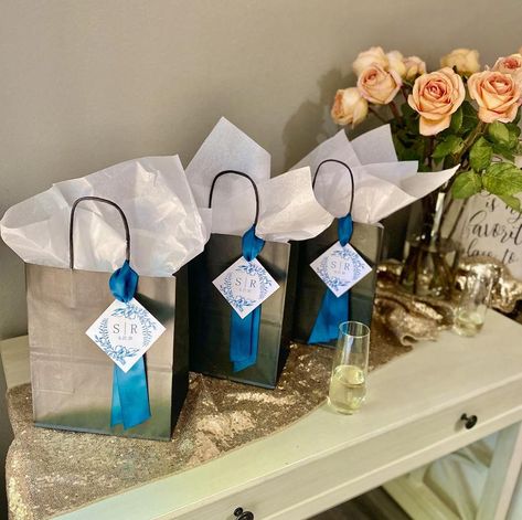 Wedding Guest Gift Bags Hotels, Wedding Hotel Gift Bags, Wedding Guest Gift Bag, Gift Bag Wedding, Wedding Guest Bags, Guest Gift Bags, Hotel Welcome Bags, Marriage Retreats, Wedding Welcome Gifts