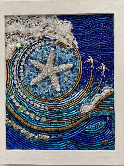 Mixed Media Mosaic, Ocean Heart, Art Perle, Shell Crafts Diy, Micro Mosaic, Mosaic Wall Art, Art Life, Mosaic Projects, Mix Media