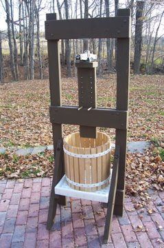 Diy Cider, Beer Recipes Homebrew, Apple Cider Press, Water Preservation, Homemade Cider, Apple Press, Cider House Rules, Grinder Stand, Cider Press