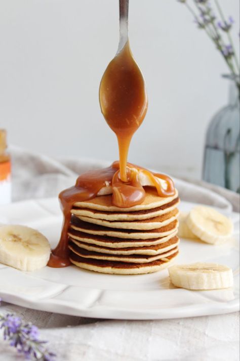 #caramel #instagram #pancakes #pancakeday Caramel Pancakes, Mini Pancakes, Pancake Day, Pancakes And Waffles, Easy Snacks, Salted Caramel, Waffles, Pancakes, French Toast