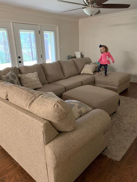 Medium Size Sectional Sofa, Split Sectional Sofa Ideas, Love Sac Sectional, Ashley Sectional, Sectionals Living Room, Earthy Living Room, Large Sectional Sofa, Crafting Corner, Sectional With Chaise