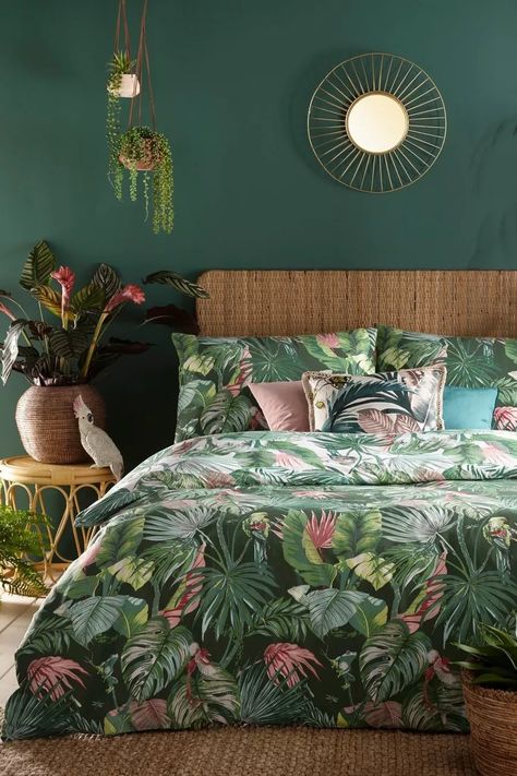 Jungle Bedroom, King Duvet Set, Tropical Bedrooms, Double Duvet, Reversible Duvet Covers, Dreamy Bedrooms, Spare Bedroom, Bedroom Green, King Duvet