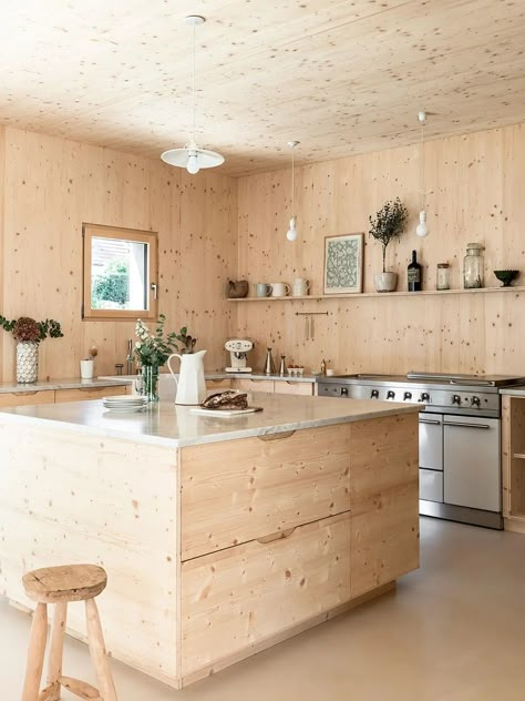 Rustic French Country, French Country Kitchens, French Country Kitchen, Vintage Kitchenware, French House, Cheap Decor, Cheap Home Decor, House In The Woods, Country Kitchen