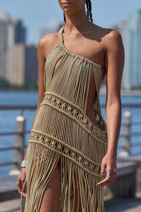 Macrame Clothes, Pleated Skirt Outfit, Spring 2023 Ready To Wear, Bronx And Banco, 2023 Ready To Wear Collection, Macrame Dress, Stylish Crochet, 2023 Ready To Wear, Trends 2023