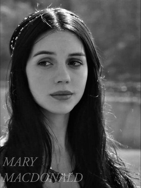 Daughter of Magnus and Margaret MacDonald. Proud Scotswoman. Gryffindor. Genderbent Characters, Margaret Macdonald, Mary Macdonald, Gothic Theme, Gothic Themes, Family Black, Marauders Era, Harry Potter Characters, The Marauders