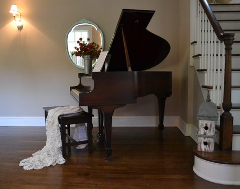 furniture | cottage fix Grand Piano Decor, Grand Piano Living Room, Piano Room Decor, Piano Living Rooms, Baby Grand Piano, Piano For Sale, Piano Ideas, Piano Decor, Small Living Room Layout