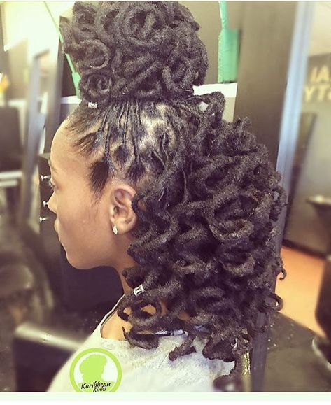 A Loc Nation Movement on Instagram: “@hairbyrelle 🔥 🔥 🔥 🔥 Royal Keepers Products are made for all hair types, all skin types, and all ages! Royal Keepers Can be purchased on…” Short Dreadlocks Styles, Dreads Styles For Women, Dread Head, Dreads Girl, Beautiful Dreadlocks, Short Locs Hairstyles, Faux Locs Hairstyles, Dreadlock Styles, Dreads Styles