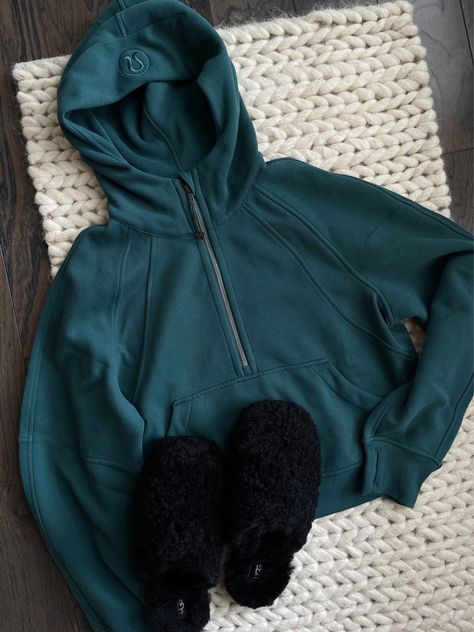 Lululemon Scuba Hoodie Outfit Lulu Quarter Zip Outfit, Lululemon Green Jasper, Scuba Oversized Half-zip Hoodie, Lululemon Outfit Scuba, Lulu Scuba Hoodie Outfit, Scuba Hoodie Outfit, Lululemon Scuba Outfit, Lulu Wishlist, Half Zip Outfit